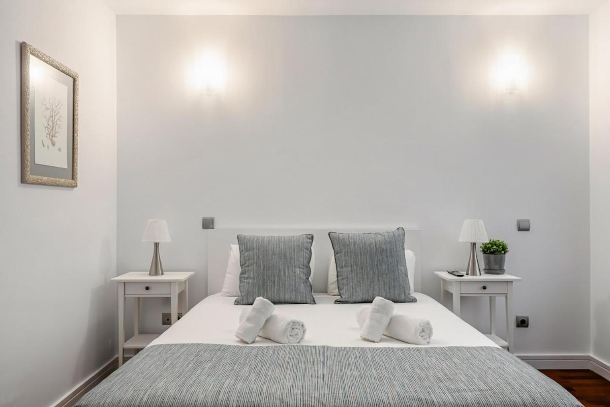 With Parking - 1b Appartement *