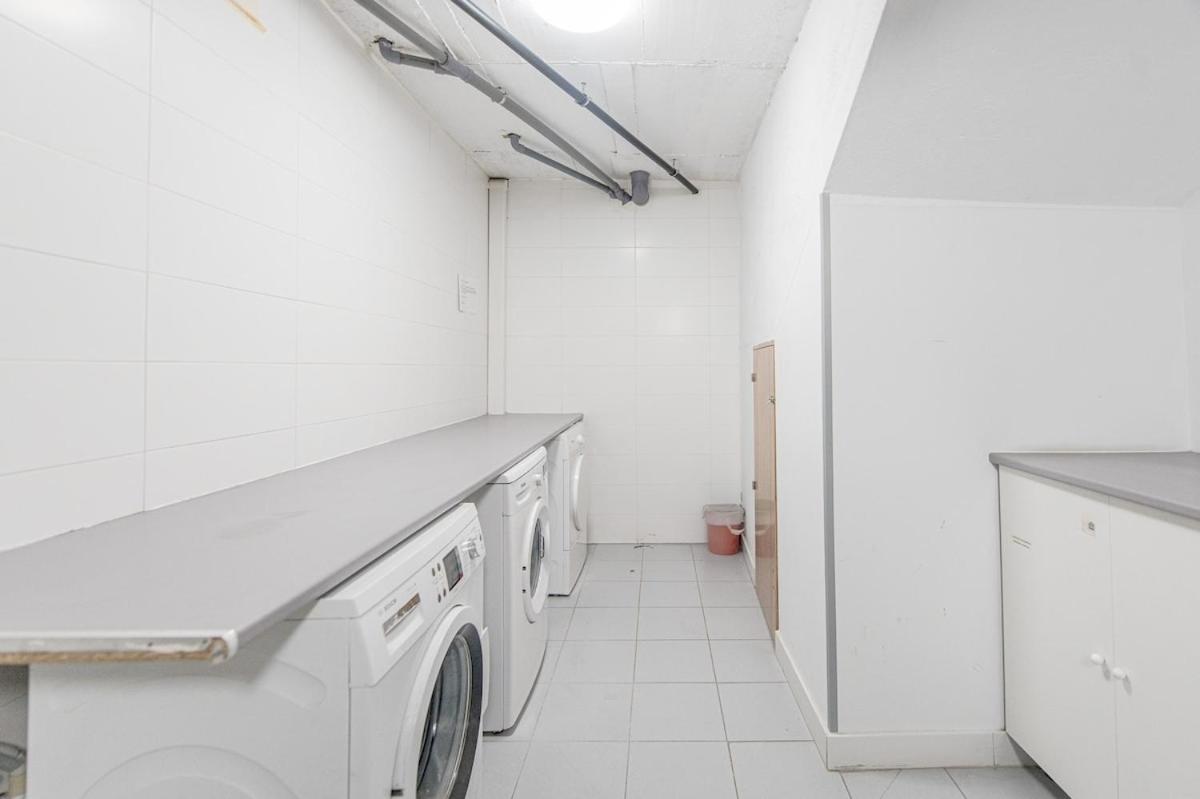 Appartement With Parking - 1b Madrid