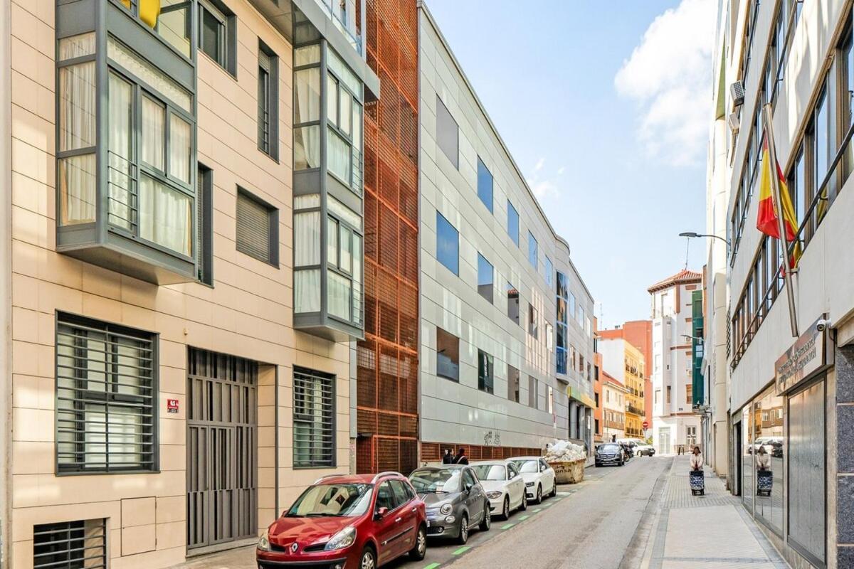 Appartement With Parking - 1b Madrid